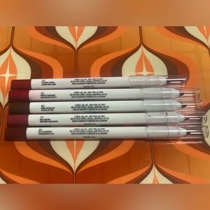 L’Oréal Age Perfect Anti-feathering lipliners